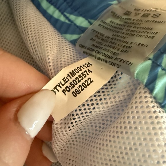 Vineyard Vines Men's Performance Swim Trunks Large Aqua Blue/White Mesh Liner - Picture 13 of 15